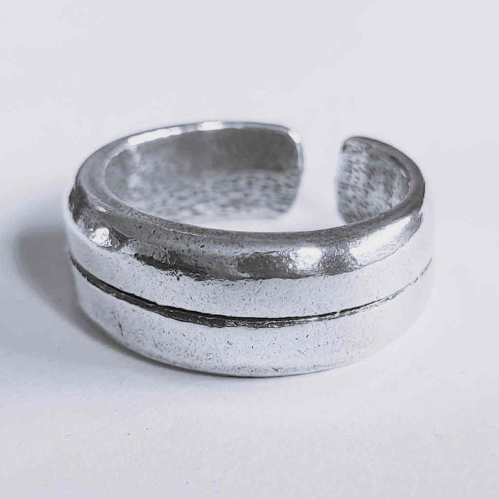 Centerline Silver Ring
