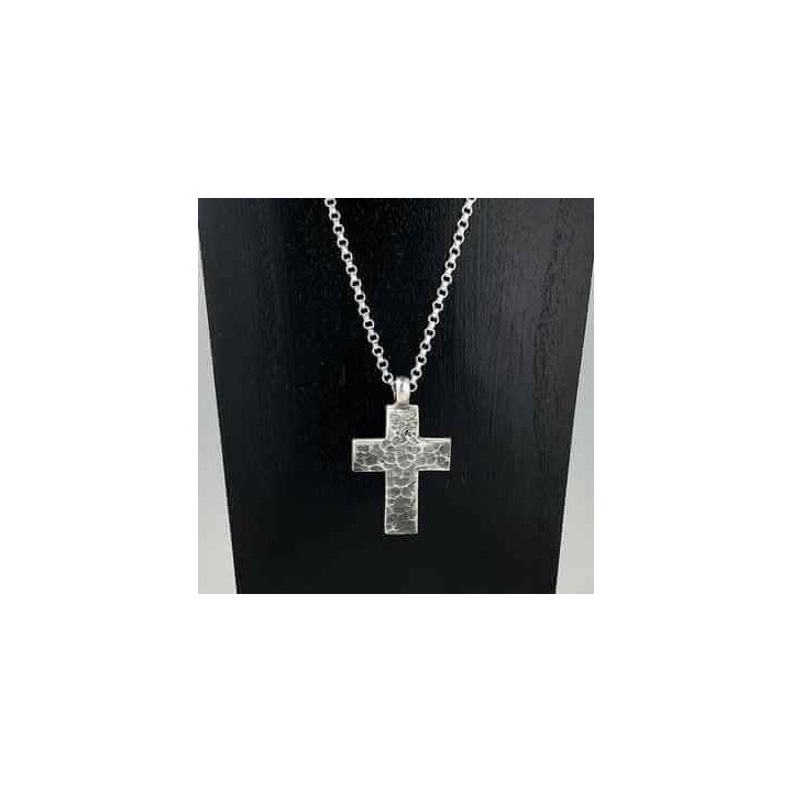 Collar Colgante Cruz Martillado